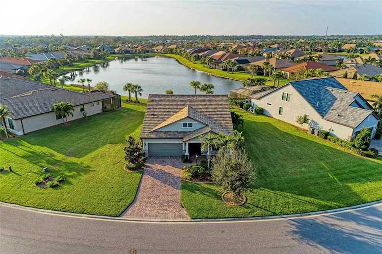 17207 Seaford WAY - Lakewood Ranch, FL 34202 - Del Webb Ph I-A - Photo 1