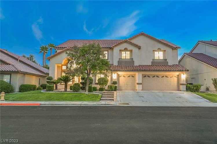 288 Doe Run Circle Henderson, NV 89012