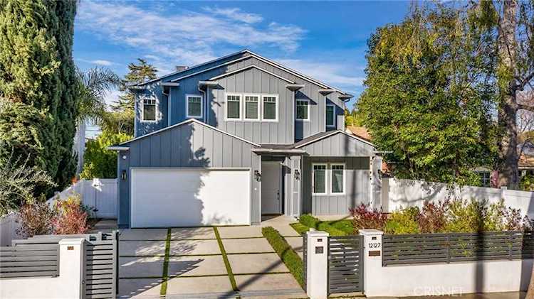 12127 Laurel Terrace Dr Studio City, CA 91604