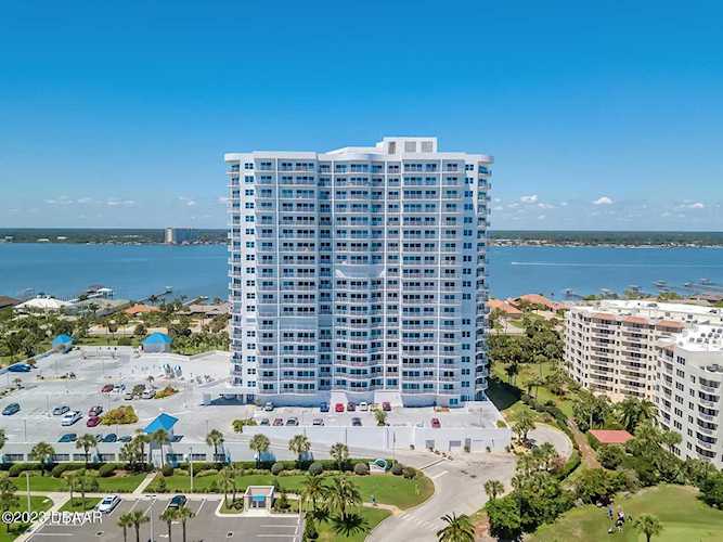 2 Oceans West Boulevard #807 Daytona Beach Shores, FL 32118