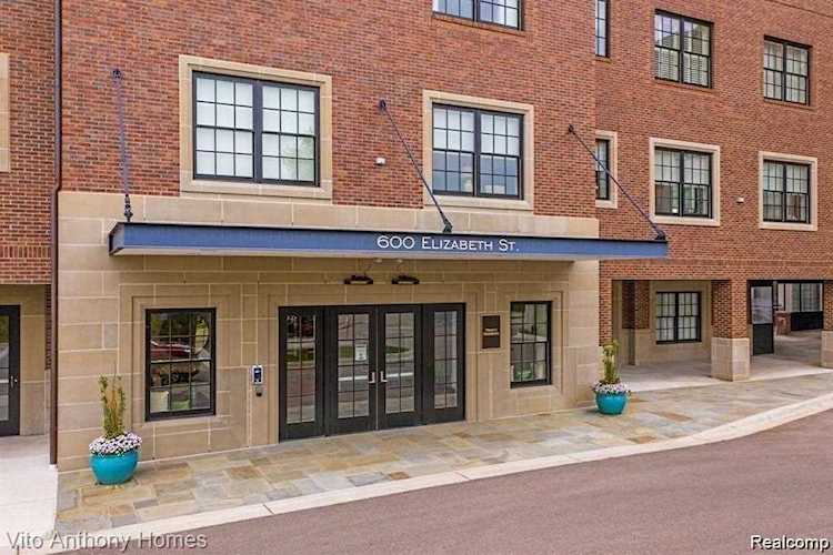 600 Elizabeth St #120 Rochester, MI 48307
