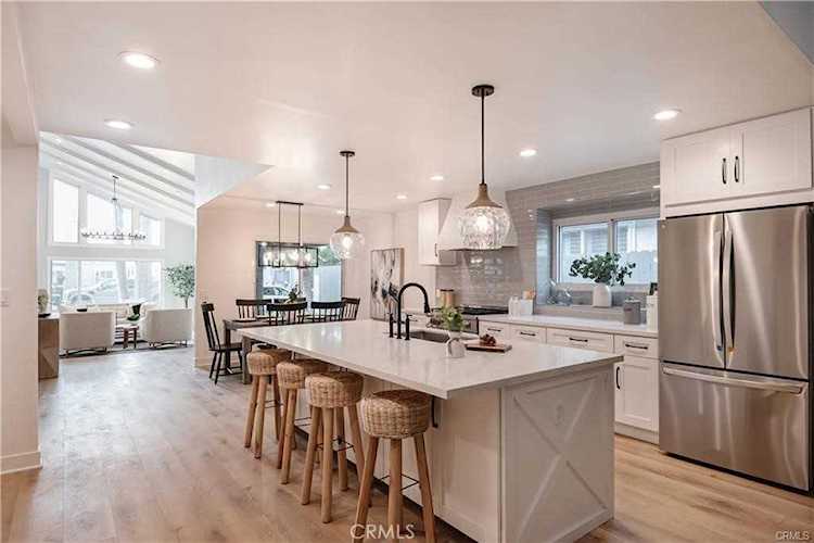 714 Redwood Ave El Segundo, CA 90245