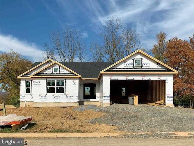 132 Gwenedd Ln Bellefonte, PA 16823