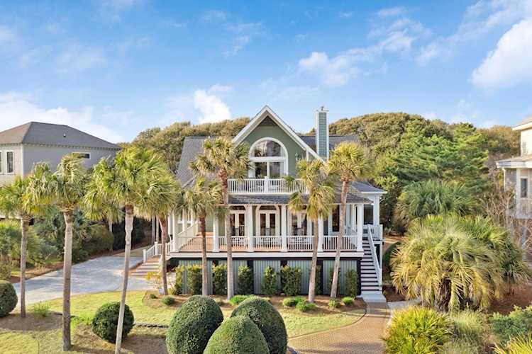 5 E Beachwood Isle of Palms, SC 29451