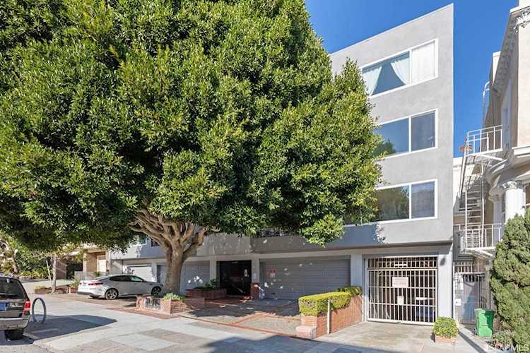 1966 Pacific Avenue #302 San Francisco, CA 94109 | MLS 422712245 Photo 1