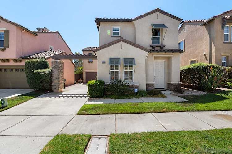 13586 Dogwood Way San Diego, CA 92130