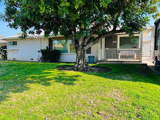 218 Fink Avenue Sanger, CA 93657