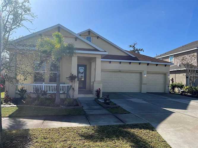 5103 Admiral Pointe Dr Apollo Beach, FL 33572