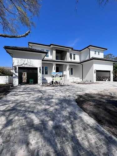 5015 W Dickens Ave Tampa, FL 33629