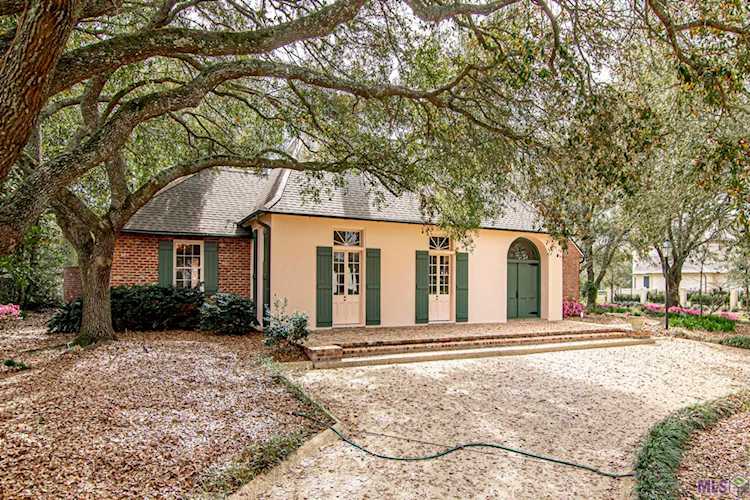 17731 W Lakeway Dr Baton Rouge, LA 70810