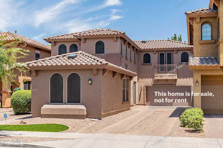 3093 S Joshua Tree Lane Gilbert, AZ 85295