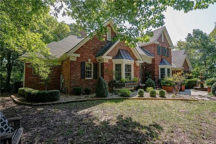 1489 Hemlock Ct Liberty, MO 64068