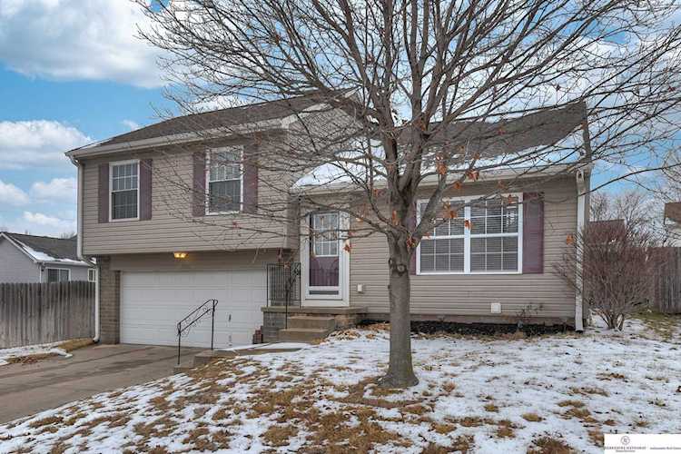 17852 Margo St Omaha, NE 68136 | MLS 22301653 Photo 1