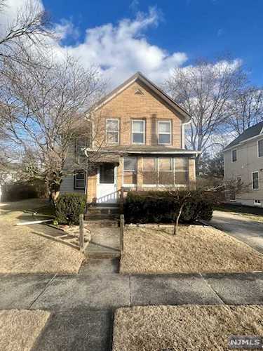 119 Lenox Avenue New Milford, NJ 07646