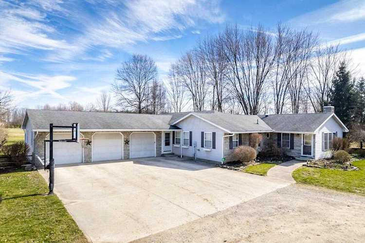 4075 Dixon Road Pataskala, OH 43062