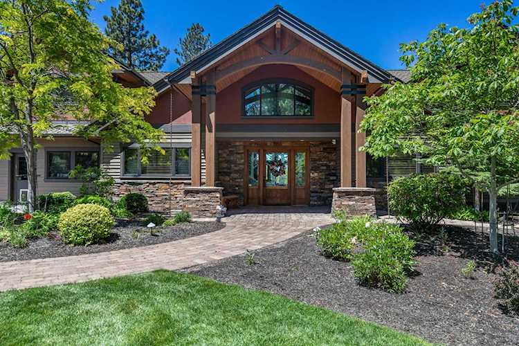60475 Sunset View Dr Bend, OR 97702