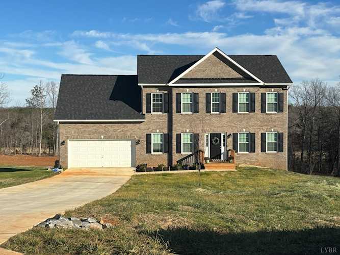 1024 Carriage Parkway Rustburg, VA 24588