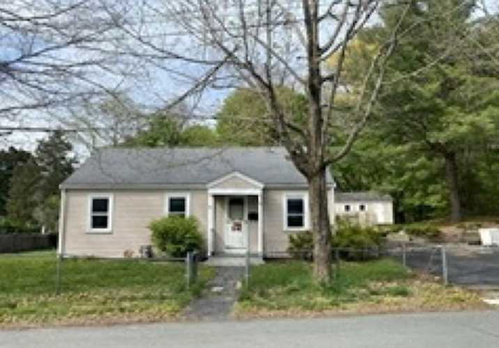19 Whitehorse Road Hingham, MA 02043 | MLS 73082457 Photo 1