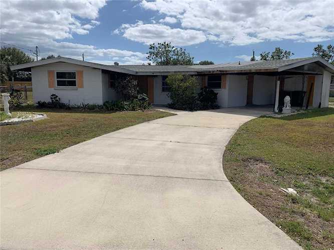 111 Francis Dr NE Port Charlotte, FL 33952