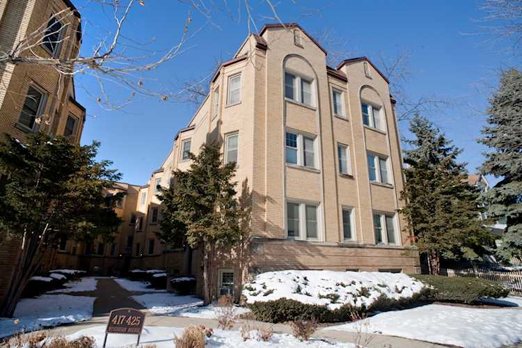 419 Wisconsin Ave #1W Oak Park, IL 60302 | MLS 11727317 Photo 1