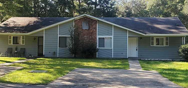 2021 Hanover Ct Tallahassee, FL 32303 in Carrollwood Photo 1