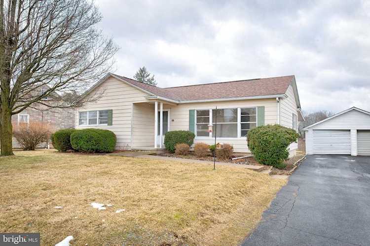 451 Blanchard St Bellefonte, PA 16823 | home for sale | KBB Photo 1