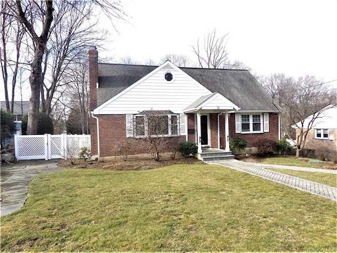 12 Whittier Avenue Cortlandt Manor, NY 10567