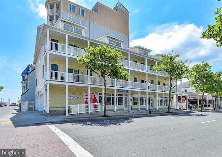201 S Baltimore Ave #203 Ocean City MD is a home for sale | BEACHLIFE | Boards Edge Villas Photo 1