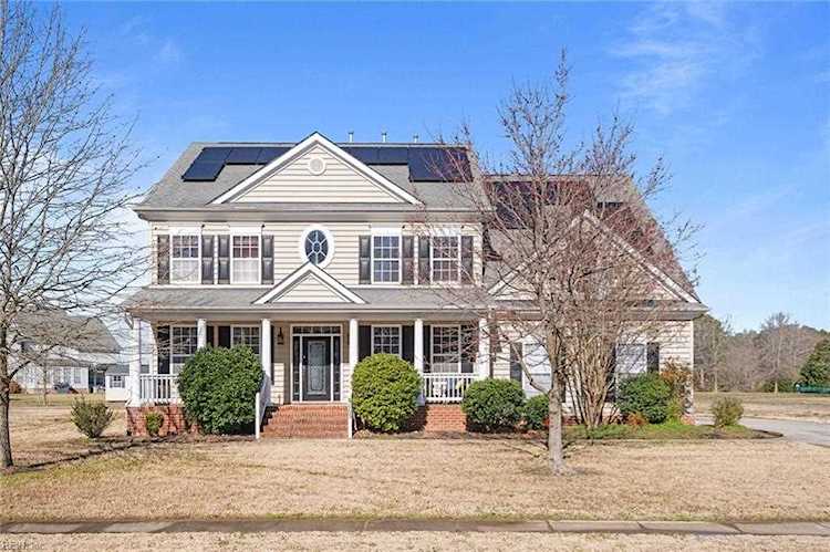 4005 Harvest Reach Ln Suffolk, VA 23434