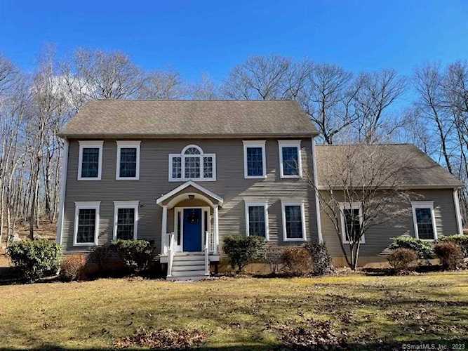 90 Flat Rock Hill Road Old Lyme, CT 06371