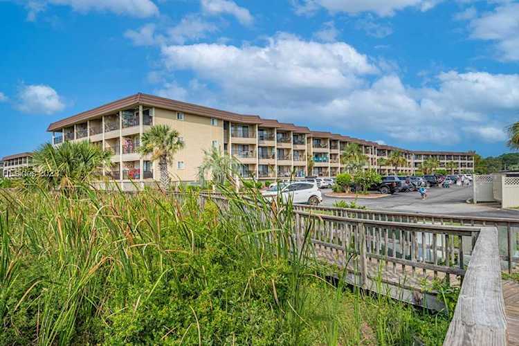 40 Folly Field Rd #B322 Hilton Head Island, SC 29928