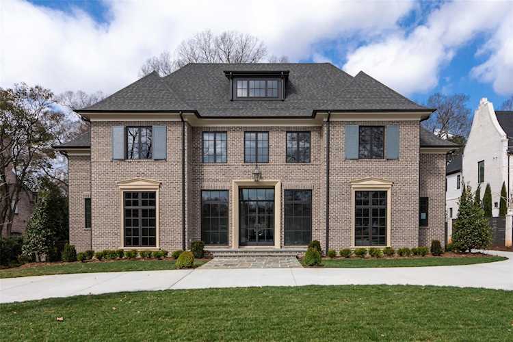 1816 Ferncliff Rd Charlotte, NC 28211