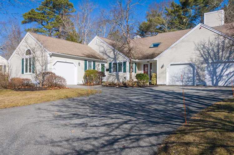 10 North Ridge Road Mashpee, MA 02649 | MLS 22300667 Photo 1