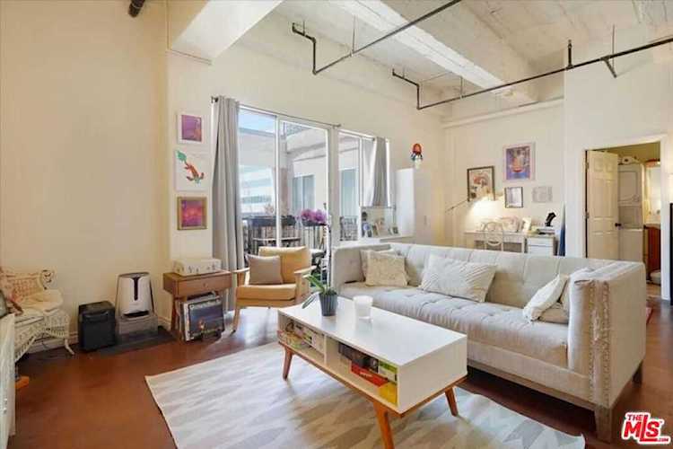 312 W 5th St #1107 Los Angeles, CA 90013