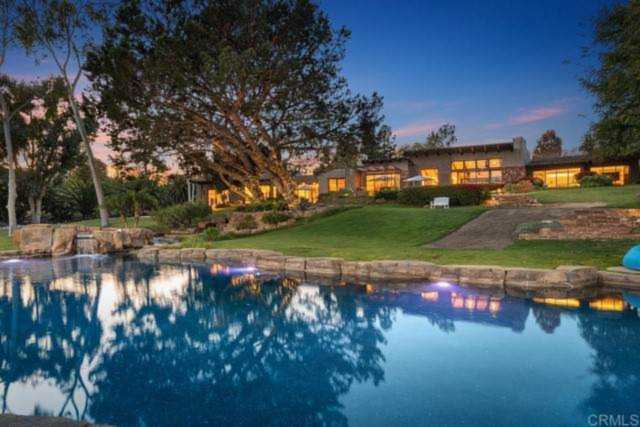 5439 Los Mirlitos Rancho Santa Fe, CA 92067