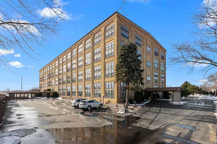 1545 Arboretum Dr #201 Oshkosh, City of Oshkosh, WI 54901