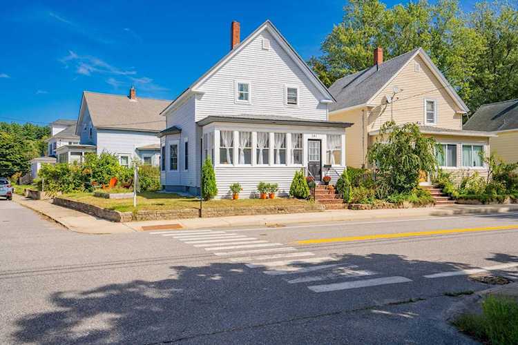 181 Brook St in Sanford, ME - Century 21 New England Photo 1