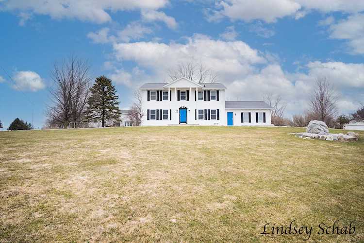 Zokoe Team's newest listing: 1981 Skyview Dr, Sparta, MI, 49345 Photo 1