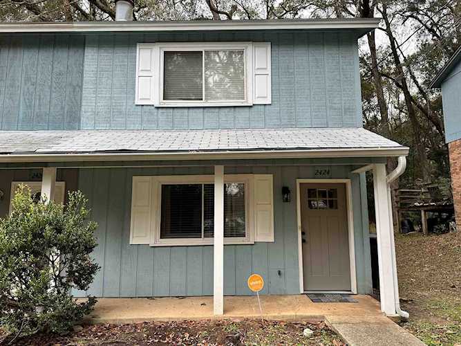 2424 Ramblewood Dr Tallahassee, FL 32303 in Stone Ridge Photo 1