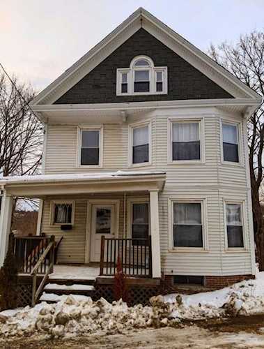 115 Spring St in Dexter, ME - Century 21 New England Photo 1