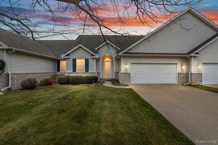 12030 Innsbruck Place Vienna Twp, MI 48420 | MLS 20221065795 Photo 1