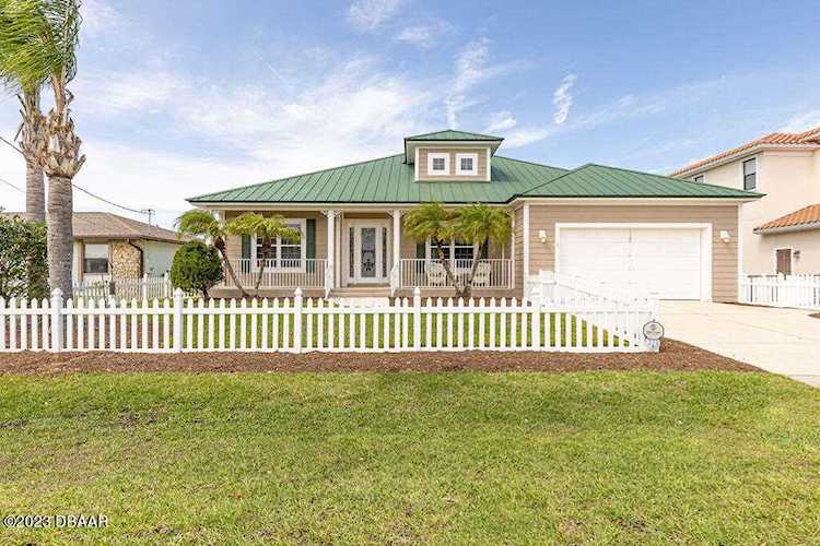 326 11th Street Flagler Beach, FL 32136