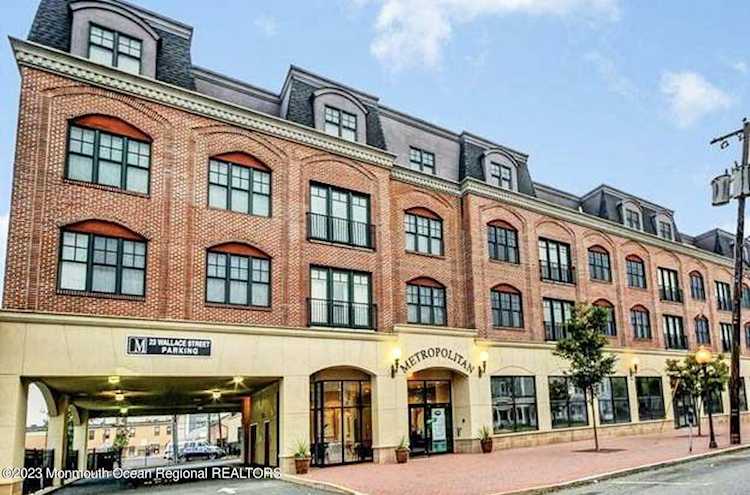 23 Wallace St #202 Red Bank, NJ 07701 | MLS 22305302 Photo 1