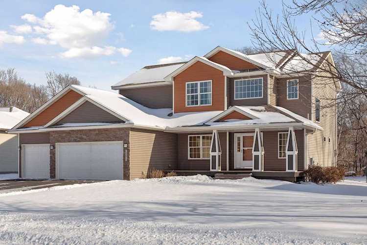 10672 Kyle Avenue N Brooklyn Park, MN 55443