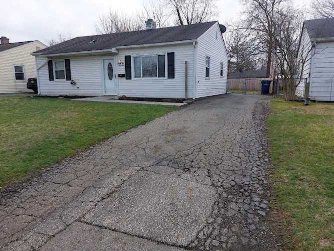 4445 St Ann Lane Whitehall, OH 43213