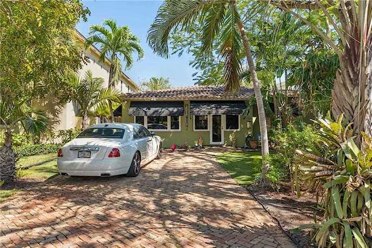 532 NE 12th Ave Fort Lauderdale, FL 33301