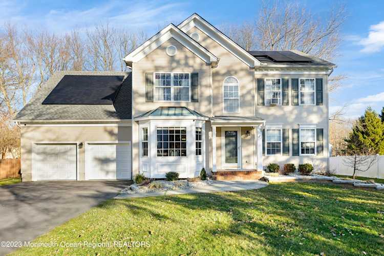 33 Morganville Rd Matawan, NJ 07747 | MLS 22305647 Photo 1