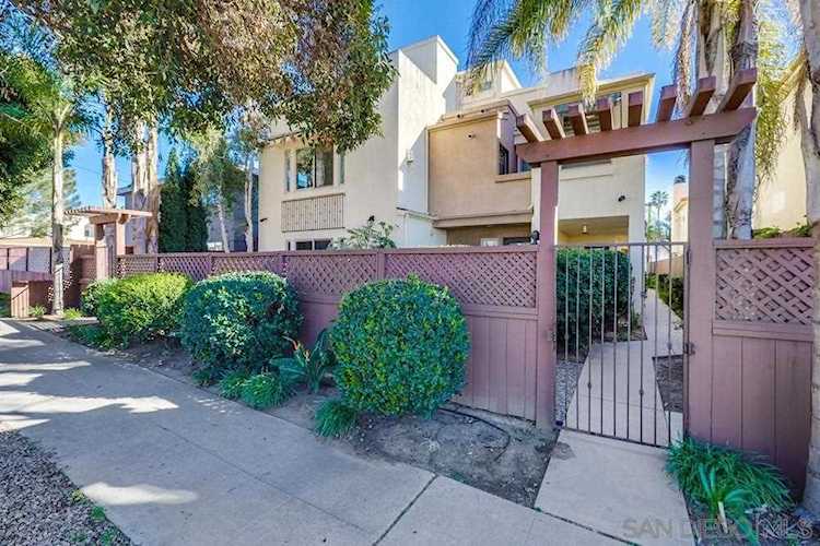 1365 Hornblend St San Diego, CA 92109
