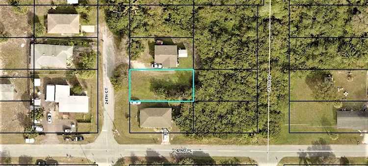 4246 24th Ct Vero Beach, FL 32967 | MLS 266621 Photo 1