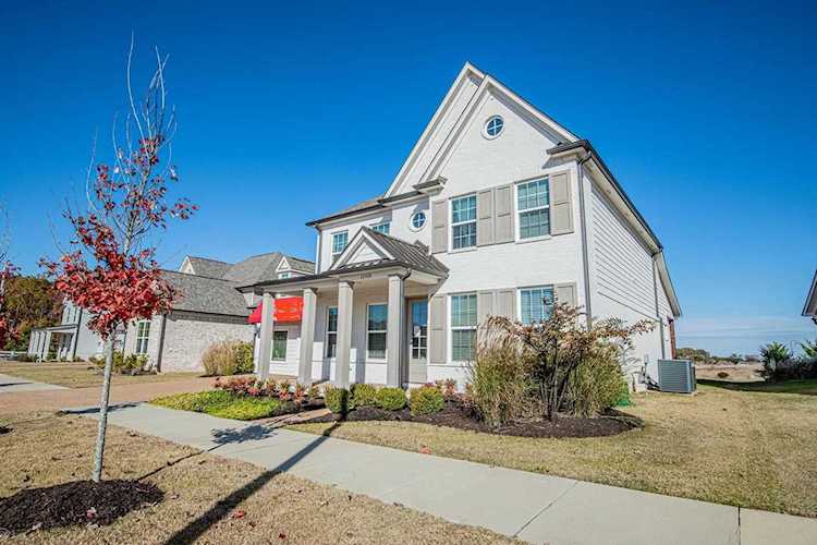 12504 George Selby Dr Arlington, TN 38002
